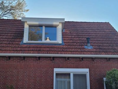 VOOR